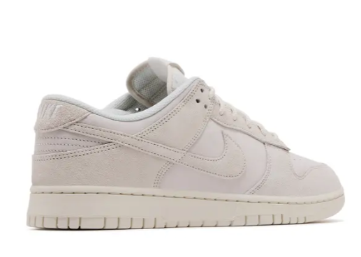 Dunk Low Retro SE 'Phantom'